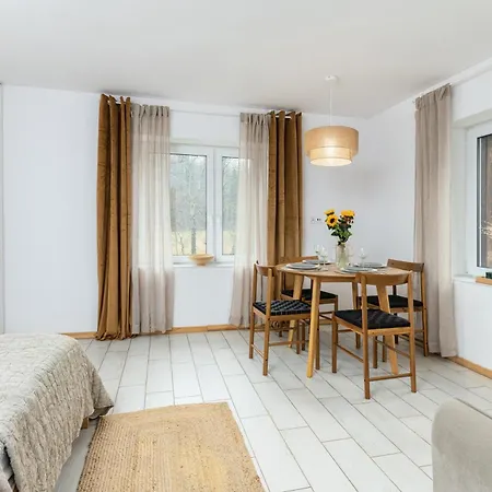 Konukevi W Deski Dom 3*