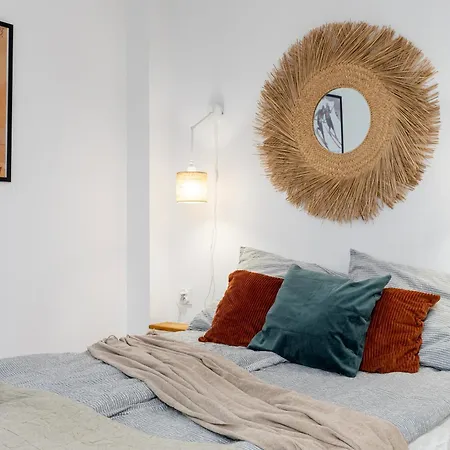 W Deski Dom Krzyżowa